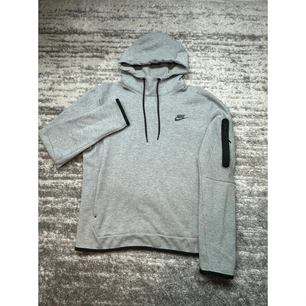 Nike Tech Fleece Hoodie Mens Size M Gray DD5174-063 Pullover Sweatshirt